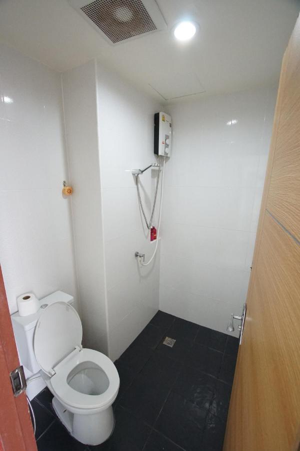 Bedbox Guesthouse And Hostel Patong 외부 사진