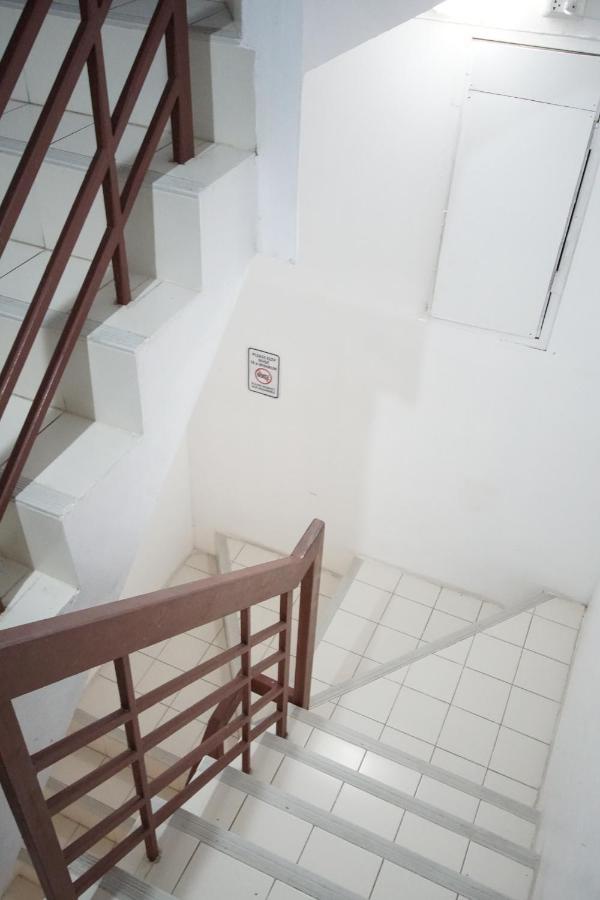 Bedbox Guesthouse And Hostel Patong 외부 사진