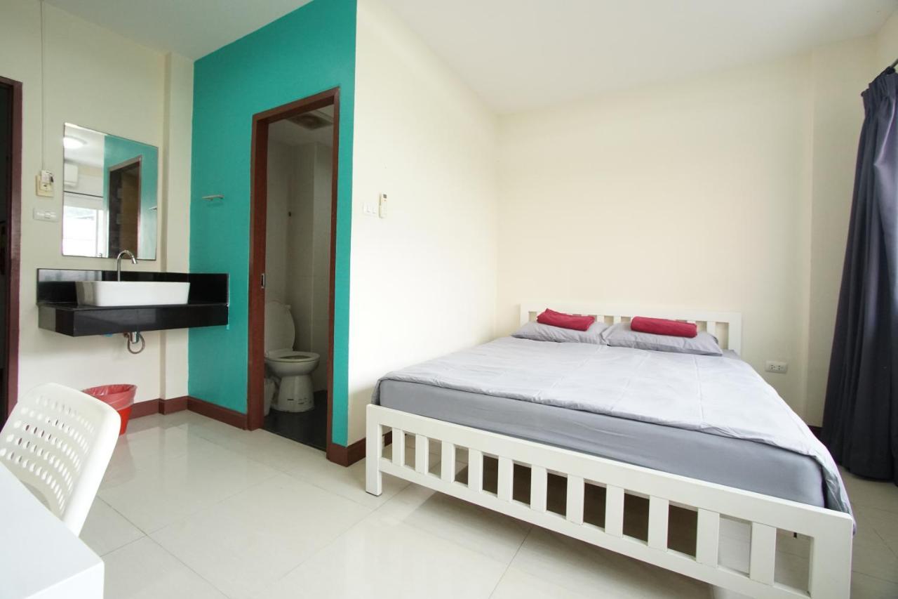 Bedbox Guesthouse And Hostel Patong 외부 사진