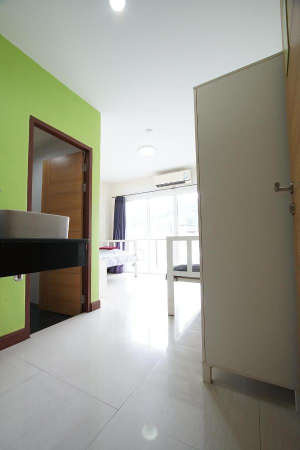 Bedbox Guesthouse And Hostel Patong 외부 사진