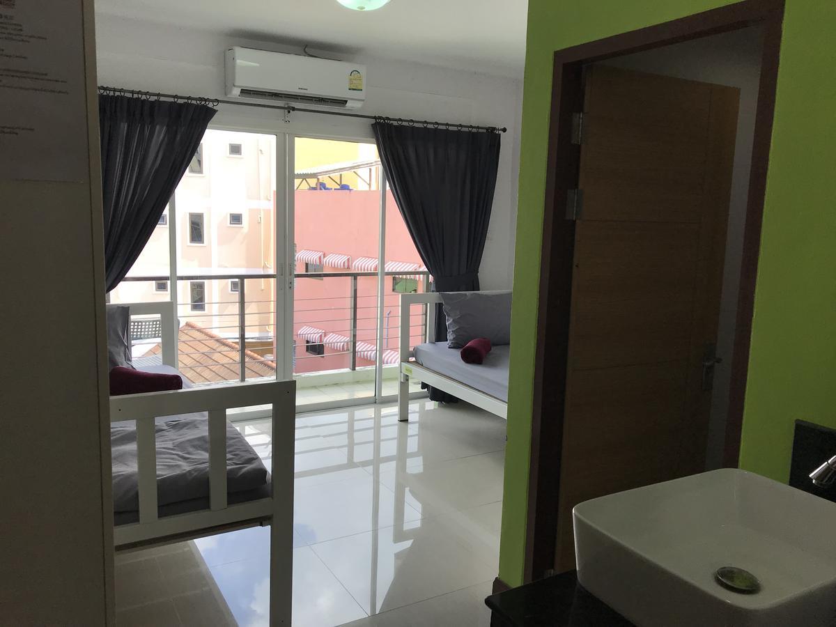 Bedbox Guesthouse And Hostel Patong 외부 사진